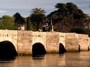 A Ramallosa bridge http://www.baiona.org